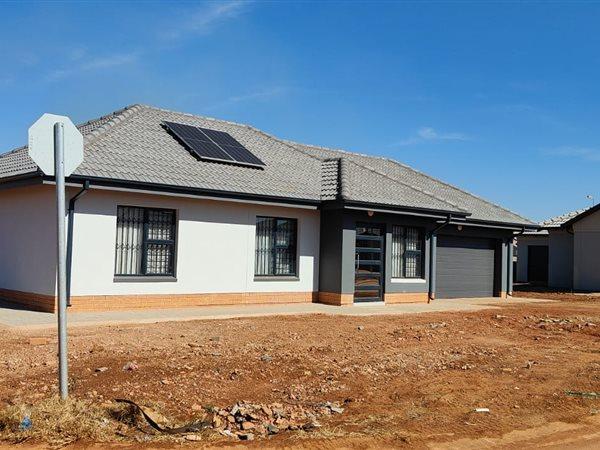 2 Bedroom Property for Sale in Bergsig Western Cape